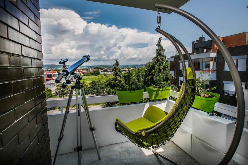 Studio-Apartment Val: Luxury Spa Retreat with Private Jacuzzi Slavonski Brod Exterior photo